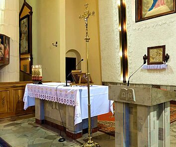 Słowniczek liturgiczny: Co to jest prezbiterium?