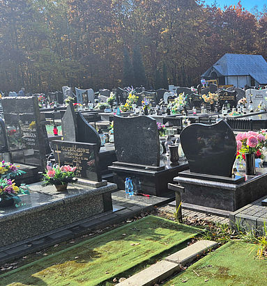 Cmentarz przy ul. Łaziennej